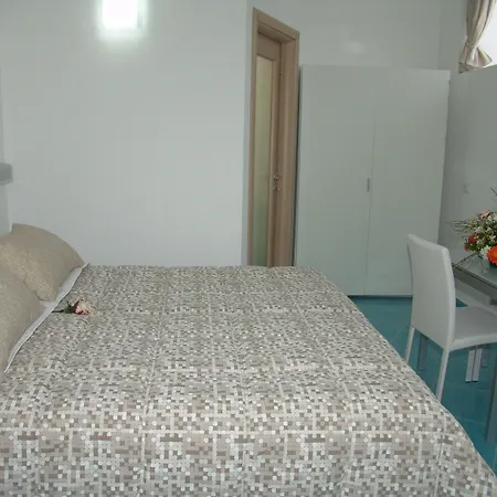 Palazzo Gargiulo Luxury & ゲストハウス ソレント