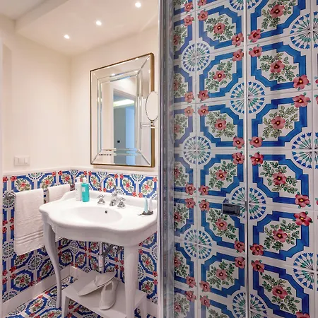 Palazzo Gargiulo Luxury & Casa de hóspedes Sorrento
