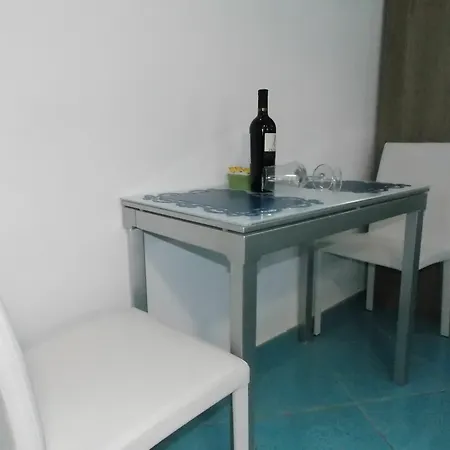 Funzionista Affittacamere 2*