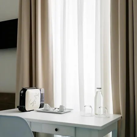 ゲストハウス Palazzo Gargiulo Luxury & 2*