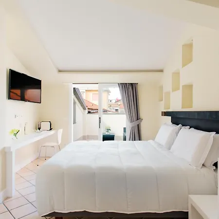 Palazzo Gargiulo Luxury & Vendégház 4*