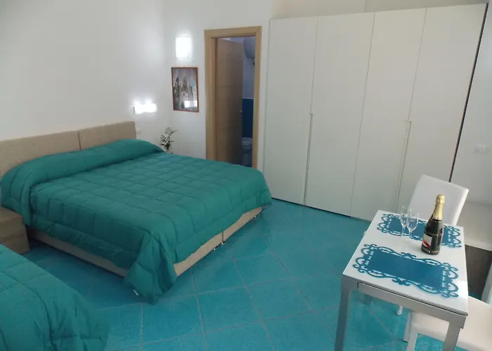 Palazzo Gargiulo Luxury & Guest house 4*